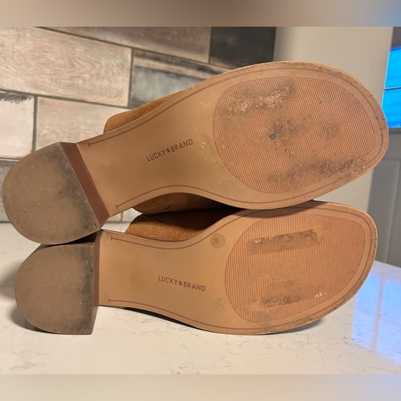 Lucky Brand Genuine Suede Leather Tan Mule Stacked Block Heel Sandals - Picture 13 of 14
